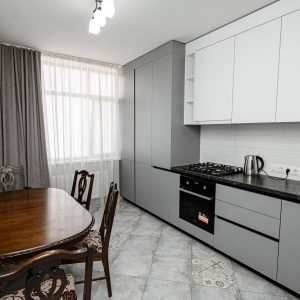 Центр, ул. Георгий Кашу 24